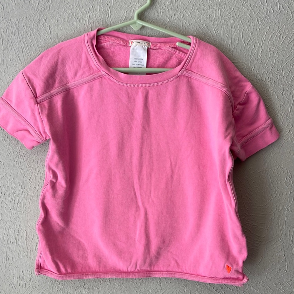 Crewcuts girls pink short-sleeve sweatshirt. Size 8. Little heart in at bottom.